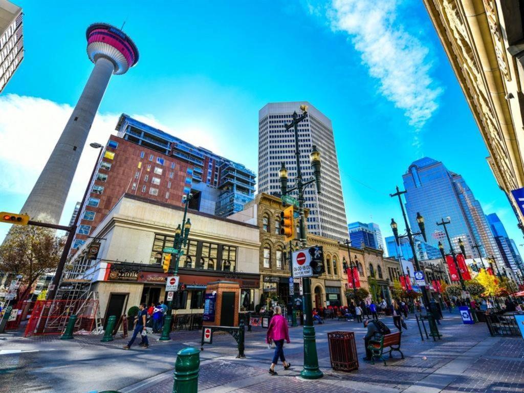 A Spacious Downtown 1-Bed Suite Calgary Zewnętrze zdjęcie
